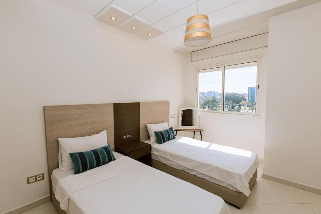 Central 2-Bedrooms Near Beach & Dining Tanger Eksteriør billede